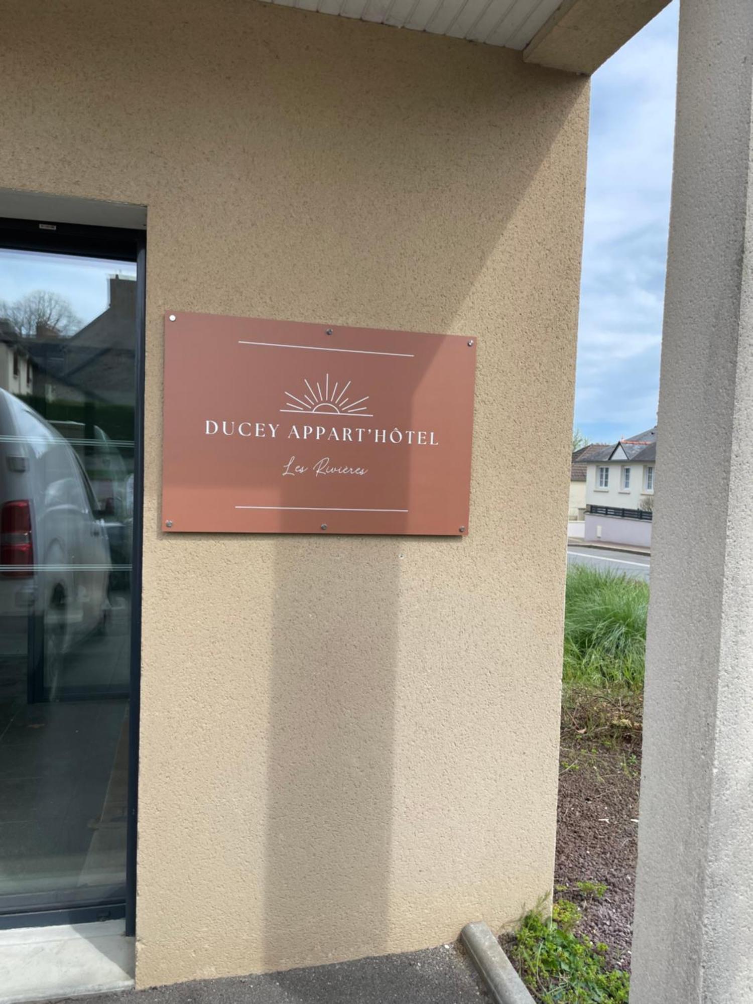 Ducey Appart'Hotel - Les Rivieres Ducey-Les Cheris Exterior foto